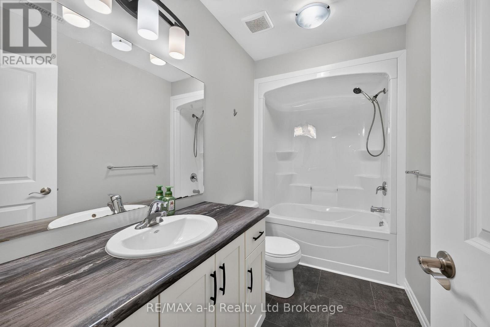 241 Wilson Avenue, Tillsonburg, Ontario  N4G 0H4 - Photo 23 - X13564854