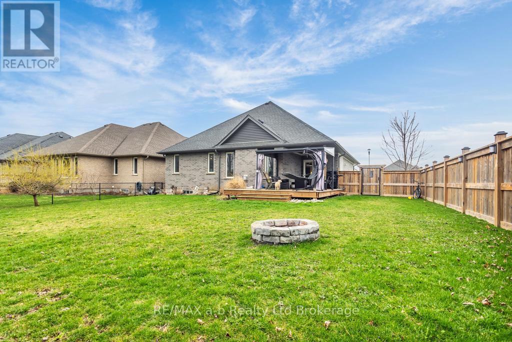 241 Wilson Avenue, Tillsonburg, Ontario  N4G 0H4 - Photo 5 - X13564854