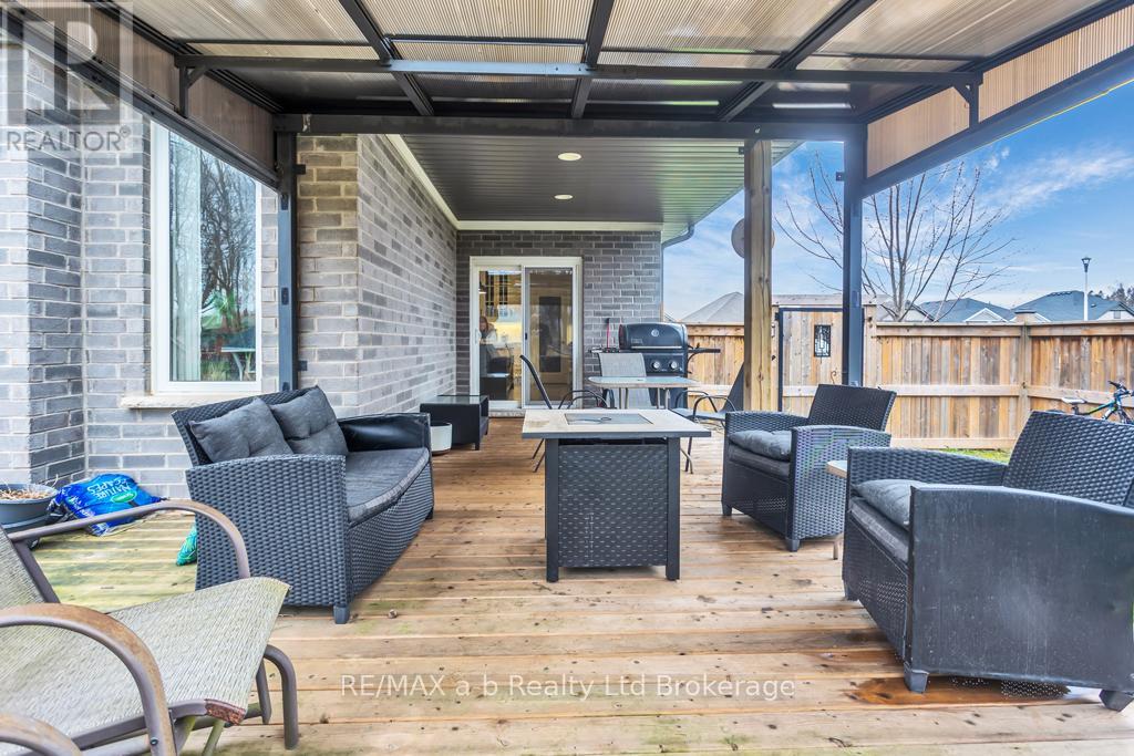 241 Wilson Avenue, Tillsonburg, Ontario  N4G 0H4 - Photo 7 - X13564854
