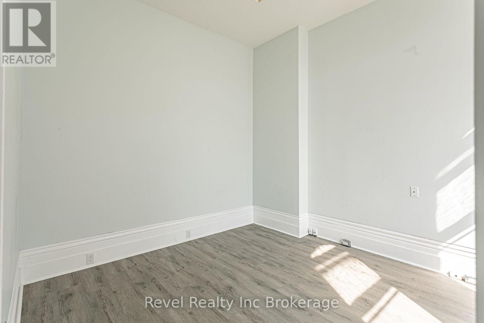 183 Thames Street S, Ingersoll (Ingersoll - South), Ontario  N5C 2T6 - Photo 11 - X13566746