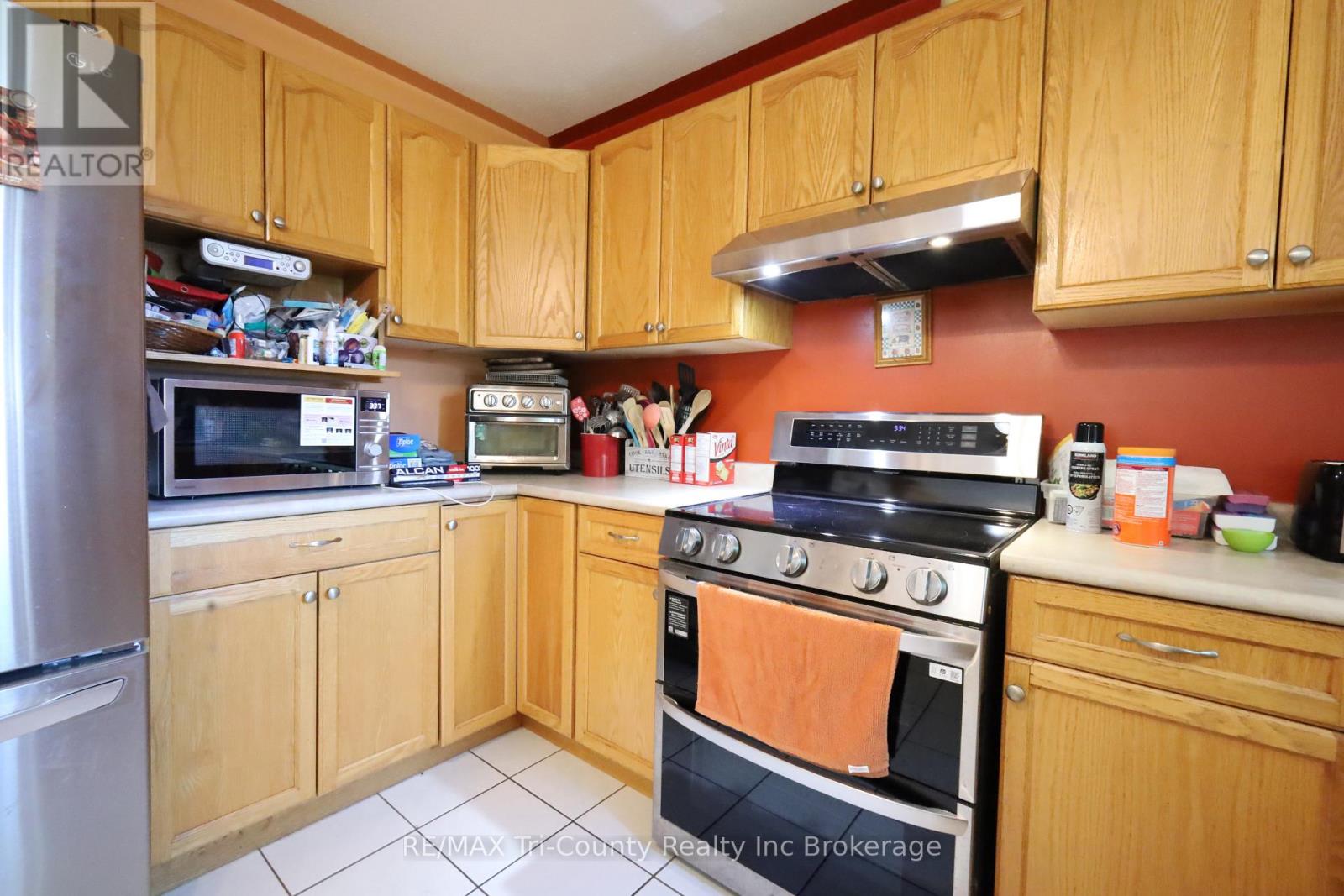 43 Trillium Drive, Tillsonburg, Ontario  N4G 5S8 - Photo 5 - X13567214