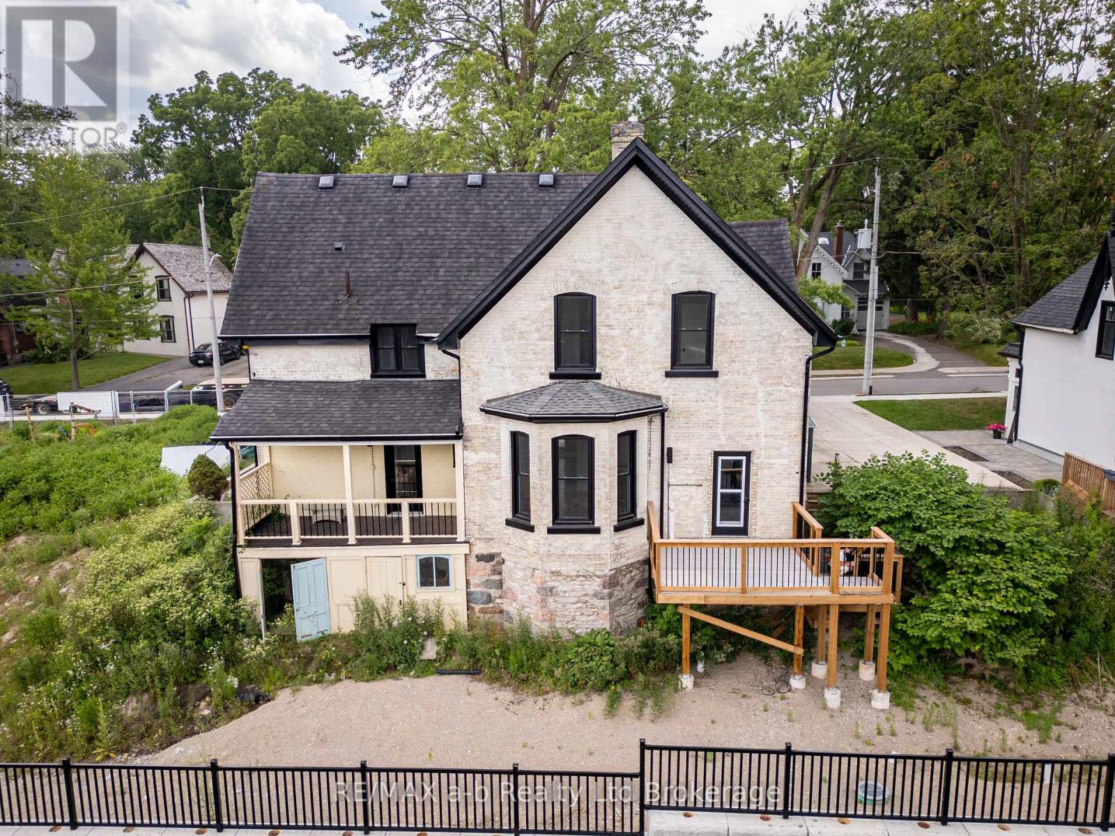 2 - 66 Daly Avenue, Stratford, Ontario  N5A 1B8 - Photo 17 - X13568434