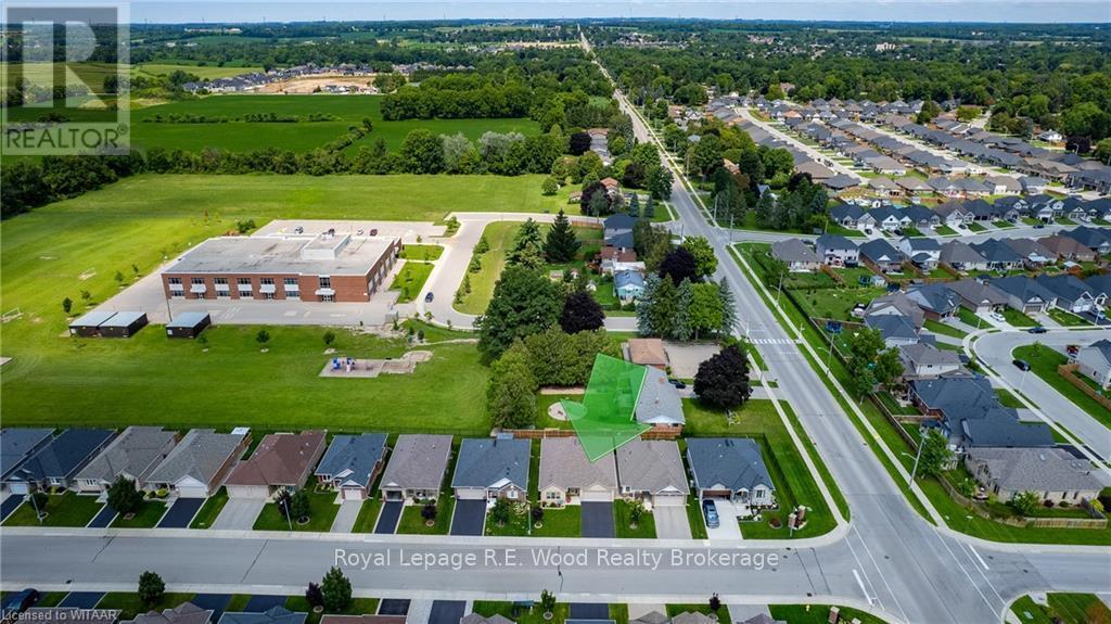 6 Esseltine Drive, Tillsonburg, Ontario  N4G 0C3 - Photo 41 - X13569086