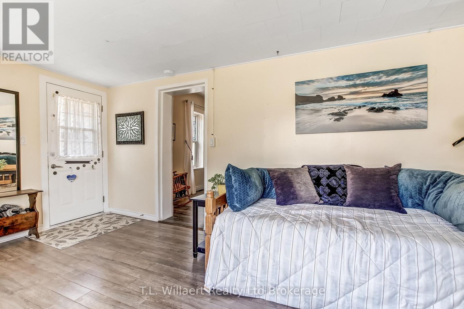 17 Potters Road, Tillsonburg, Ontario  N4G 2G9 - Photo 6 - X13569394