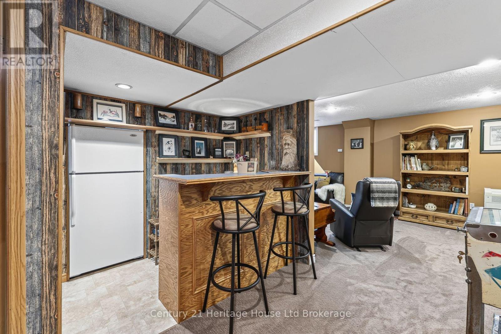 803 Gladstone Drive, Woodstock (Woodstock - North), Ontario  N4S 5T3 - Photo 4 - X13573838