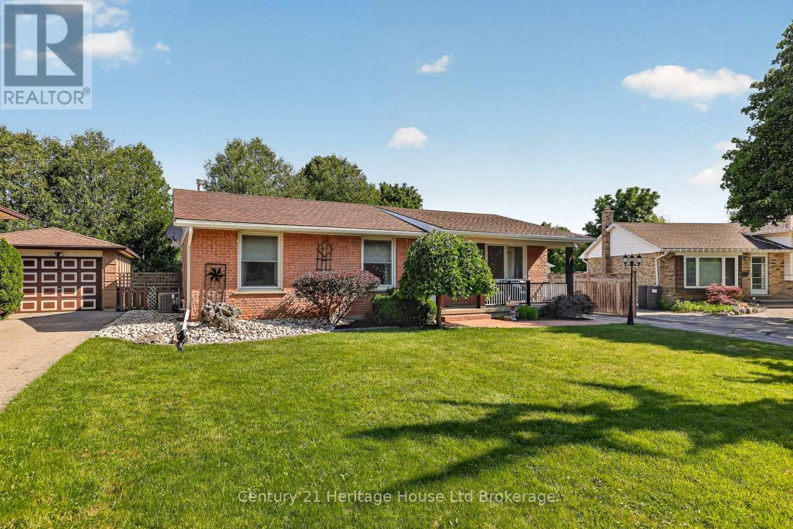803 Gladstone Drive, Woodstock (Woodstock - North), Ontario  N4S 5T3 - Photo 8 - X13573838