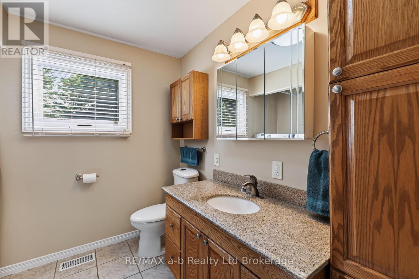 23 Burgess Street, Norwich (Burgessville), Ontario  N0J 1C0 - Photo 13 - X13574234