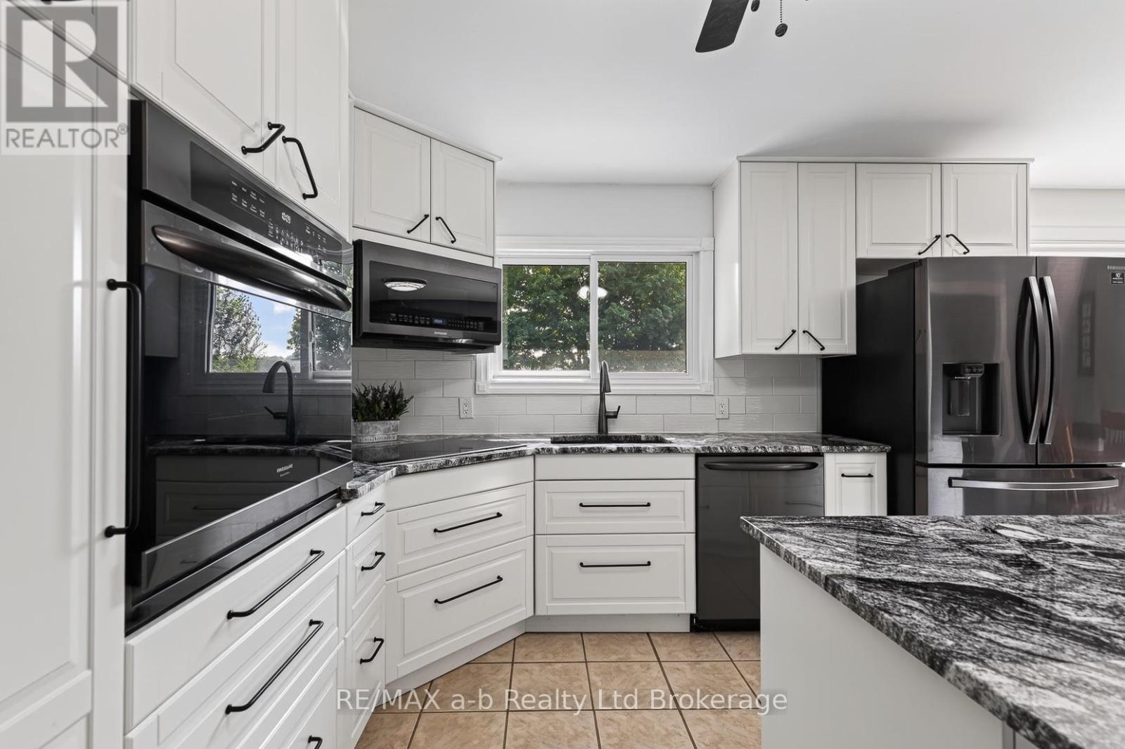23 Burgess Street, Norwich (Burgessville), Ontario  N0J 1C0 - Photo 7 - X13574234