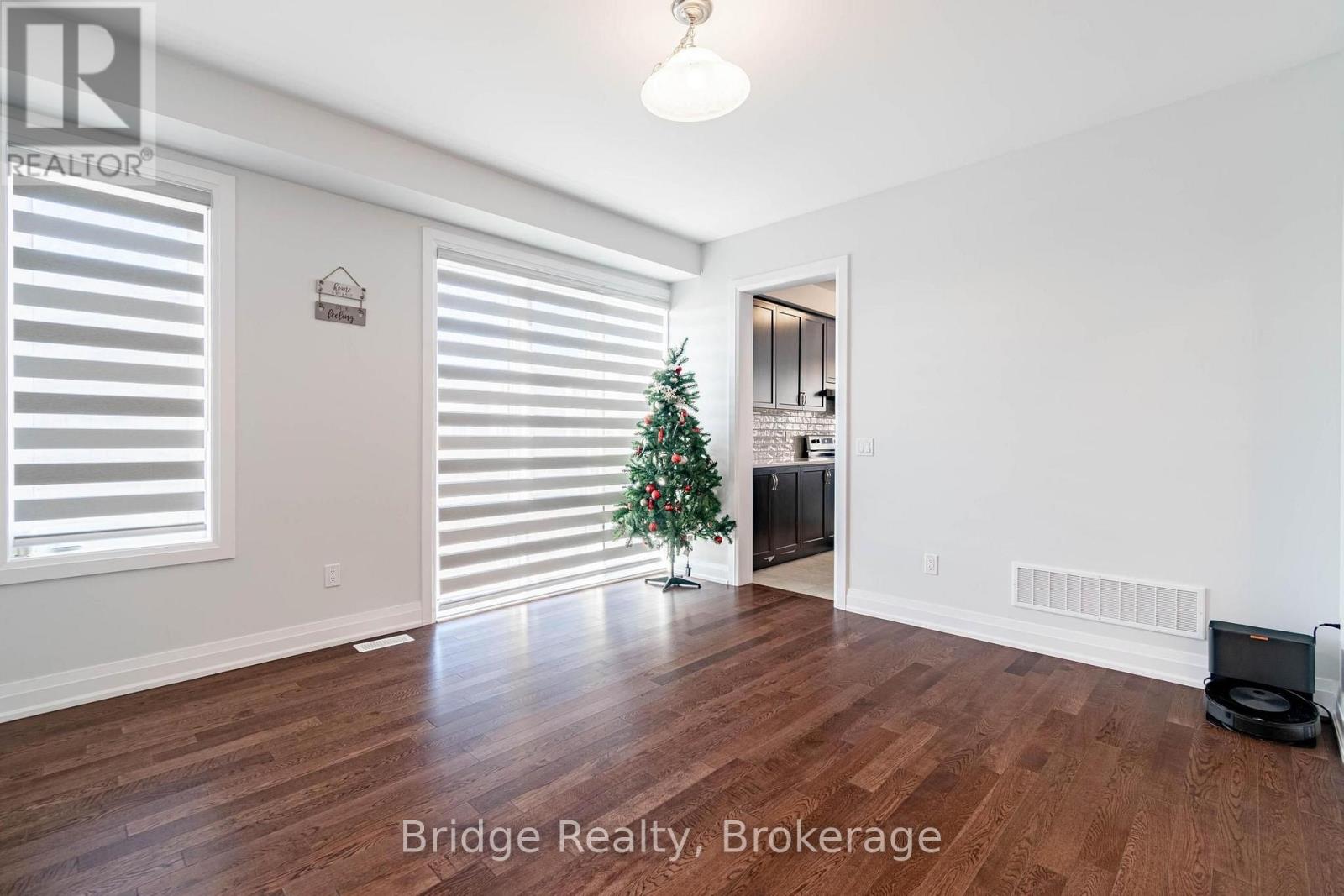 1219 Upper Thames Drive, Woodstock (Woodstock - North), Ontario  N4T 0H2 - Photo 11 - X13574396