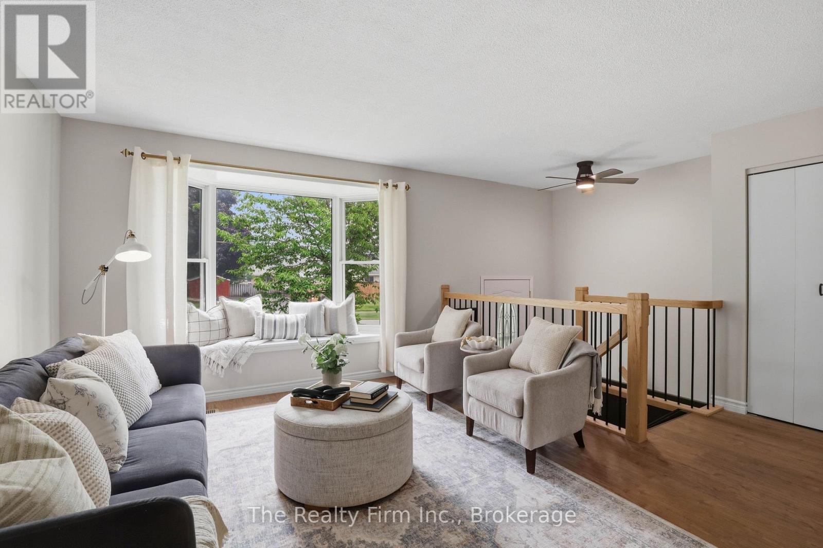 1143 Whealan Road, Woodstock (Woodstock - North), Ontario  N4S 8E6 - Photo 2 - X13574578