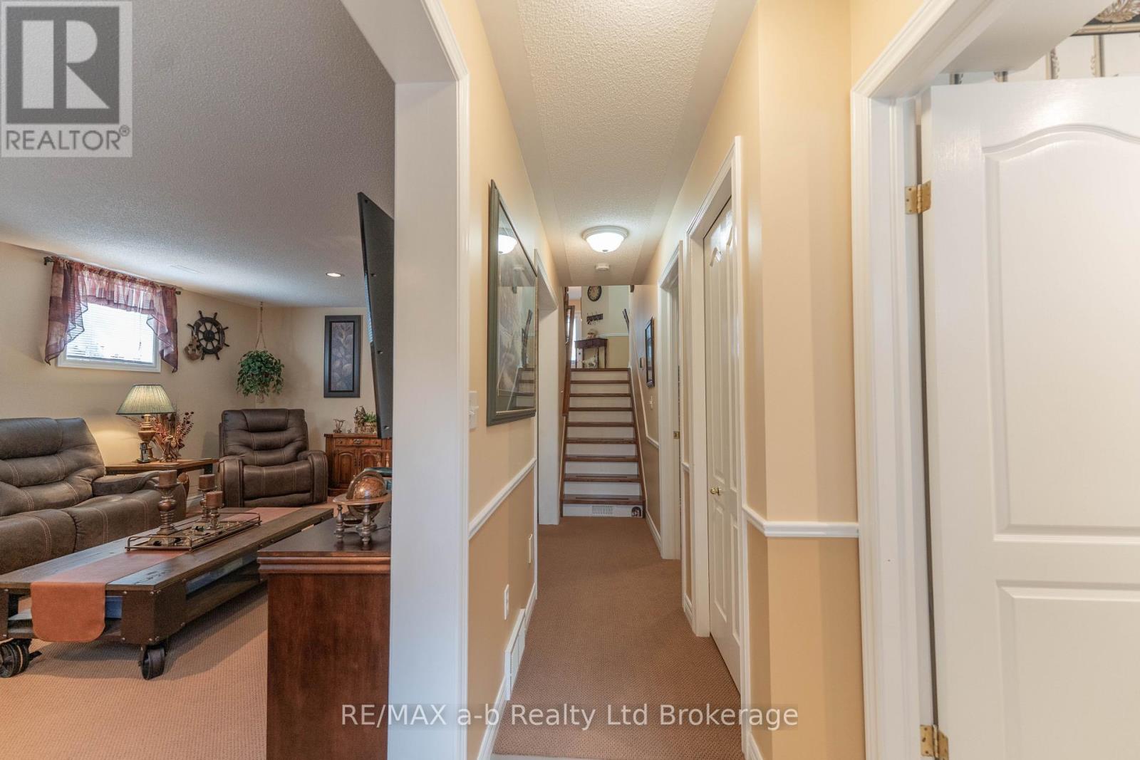 10 Peach Street, Tillsonburg, Ontario  N4G 5N8 - Photo 27 - X13575290