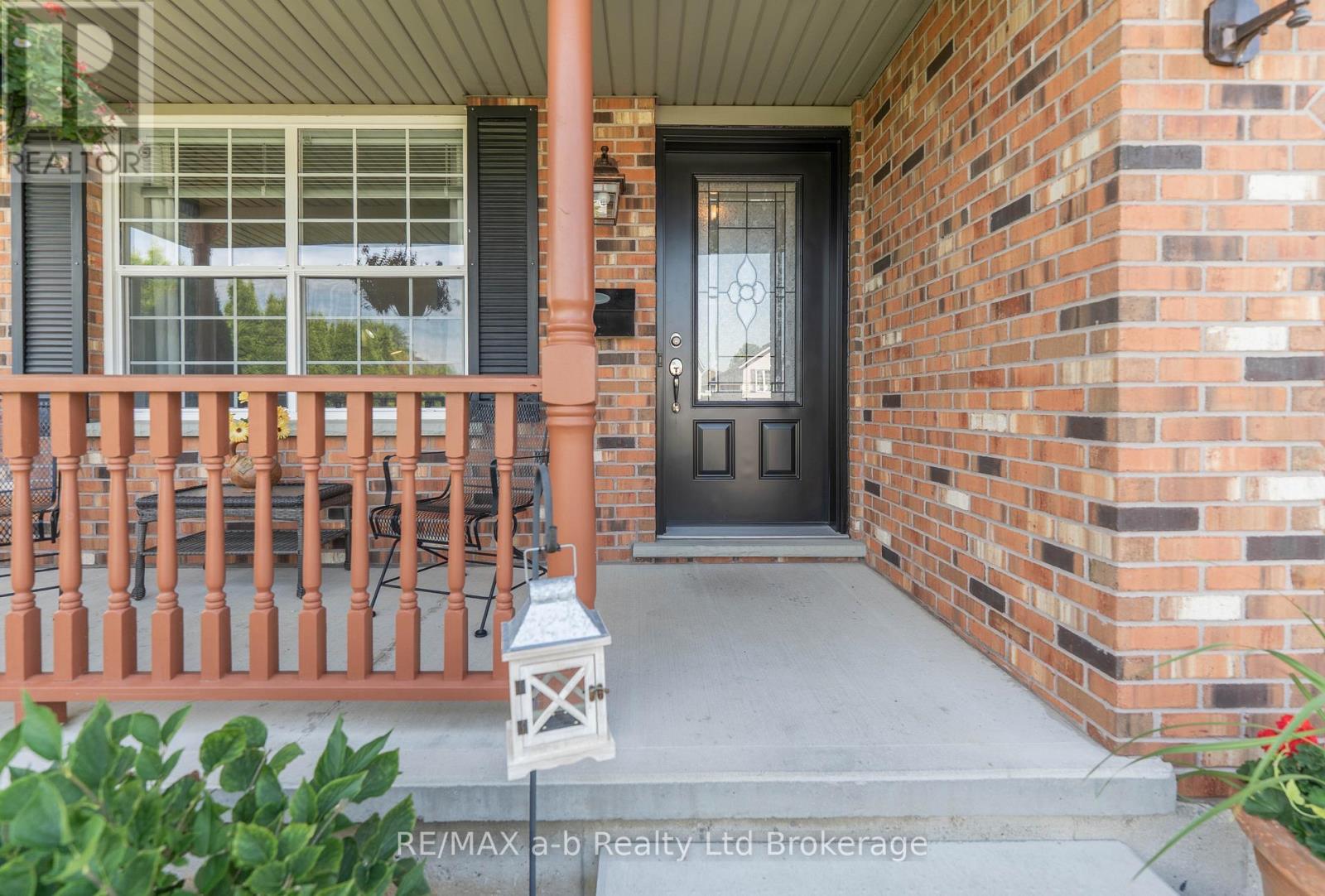 10 Peach Street, Tillsonburg, Ontario  N4G 5N8 - Photo 6 - X13575290