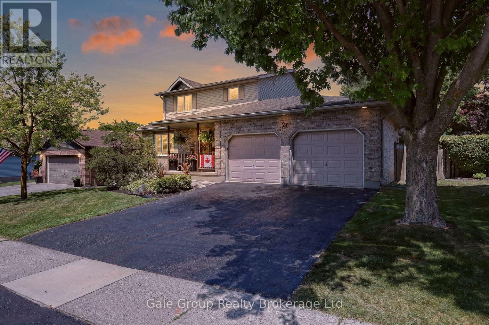 20 Daniel Street, Ingersoll (Ingersoll - South), Ontario  N5C 3W9 - Photo 3 - X13575396