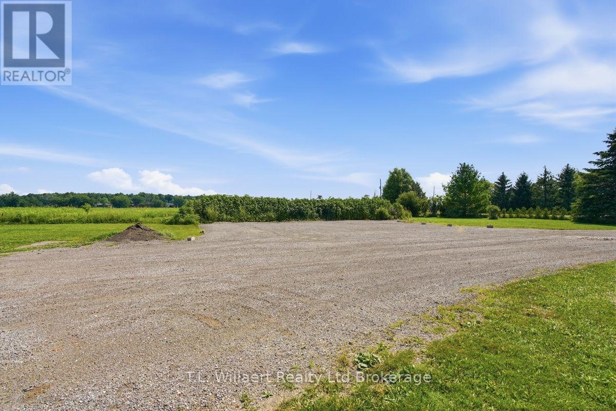 25130 Argyle Line, West Elgin, Ontario  N0L 2P0 - Photo 3 - X13577916
