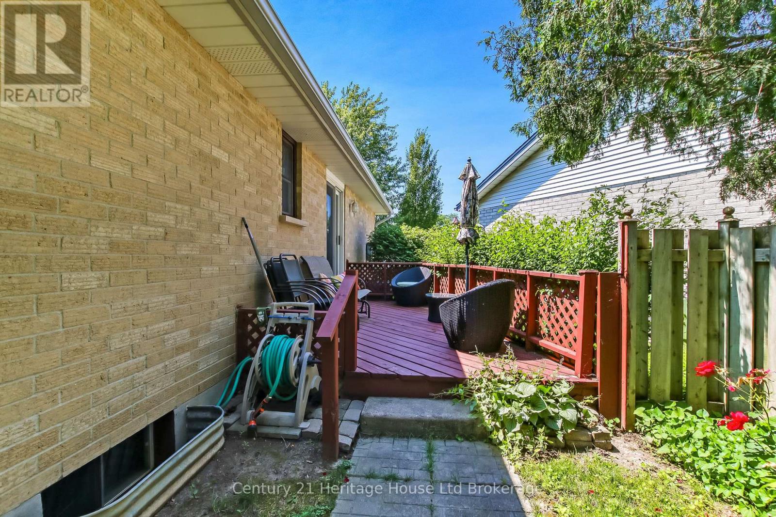 27 O'rourke Pl Place E, Woodstock (Woodstock - North), Ontario  N4S 8T9 - Photo 17 - X13578534