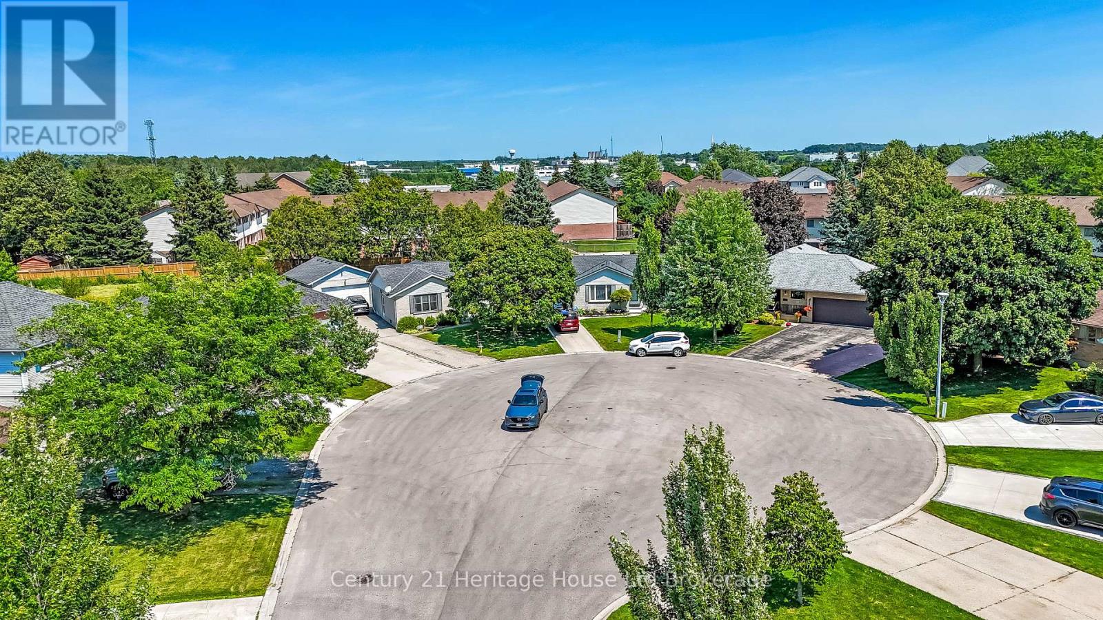27 O'rourke Pl Place E, Woodstock (Woodstock - North), Ontario  N4S 8T9 - Photo 20 - X13578534