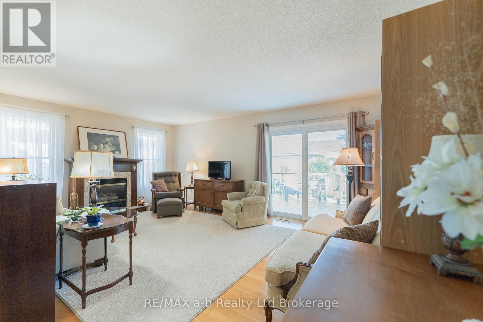 57 Edwin Crescent, Tillsonburg, Ontario  N4G 5H6 - Photo 11 - X13583270