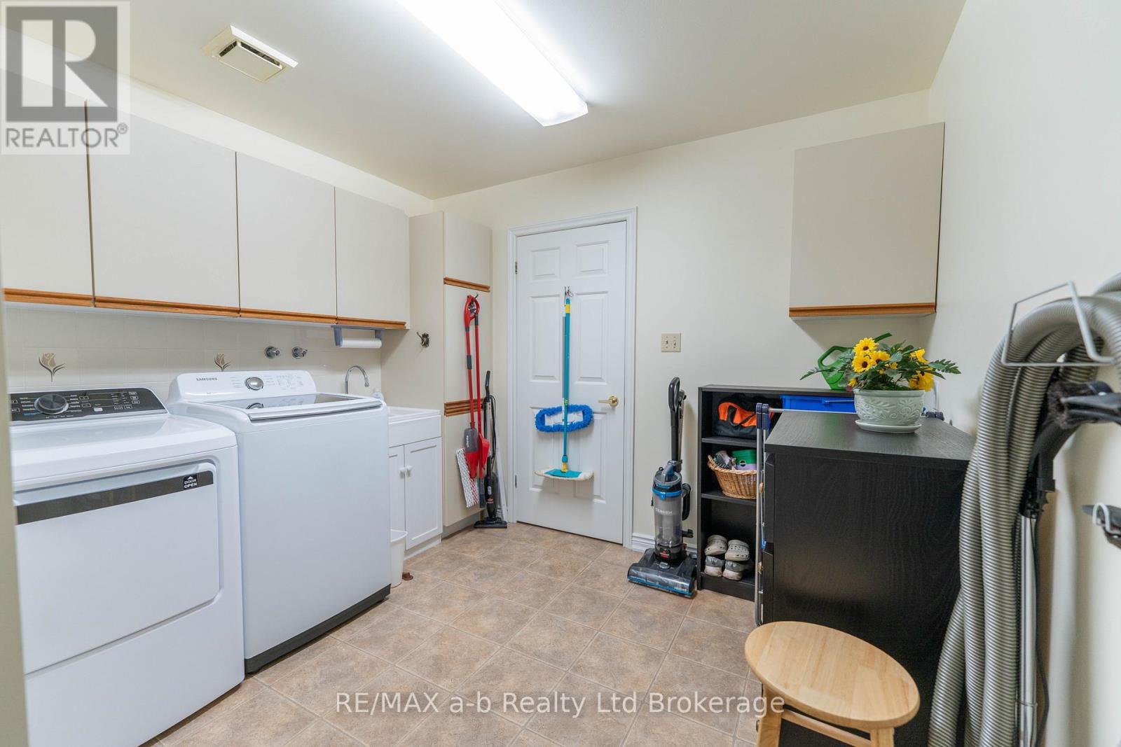 57 Edwin Crescent, Tillsonburg, Ontario  N4G 5H6 - Photo 20 - X13583270