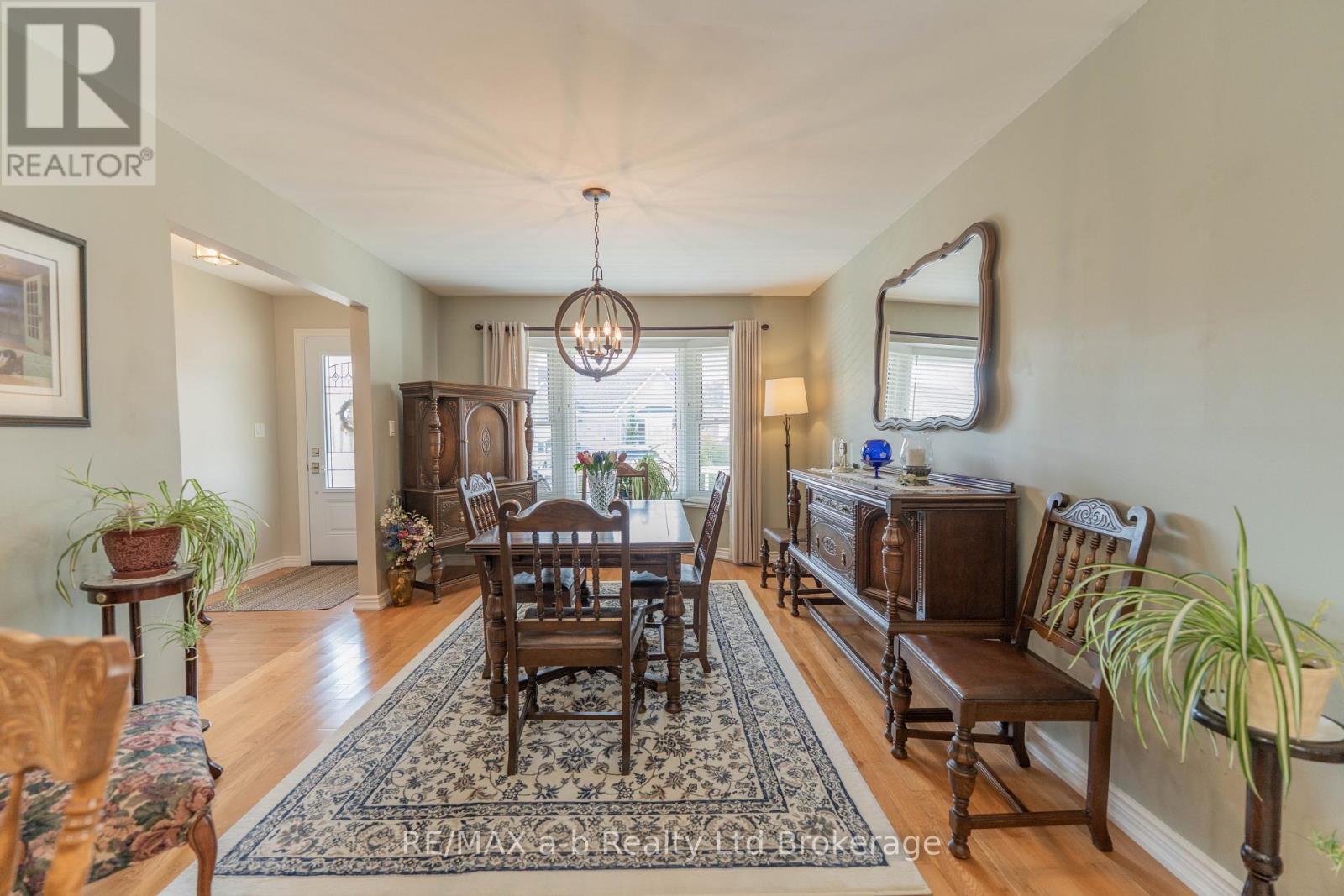 57 Edwin Crescent, Tillsonburg, Ontario  N4G 5H6 - Photo 8 - X13583270