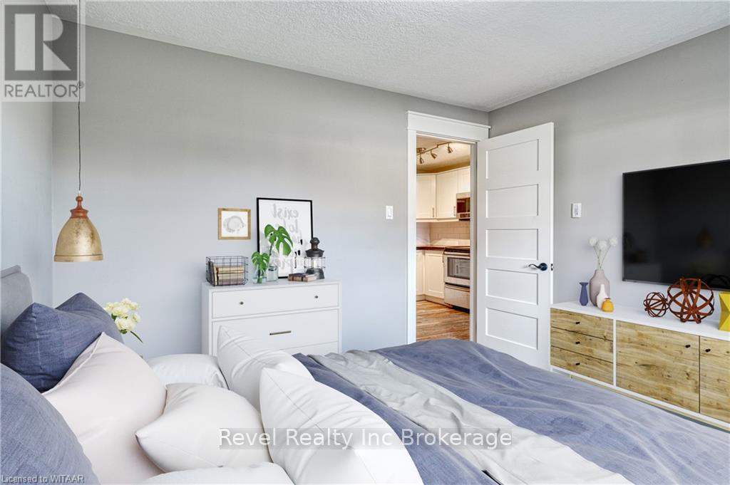 3 - 226 Clarke Street N, Woodstock (Woodstock - North), Ontario  N4S 7M7 - Photo 7 - X13583806