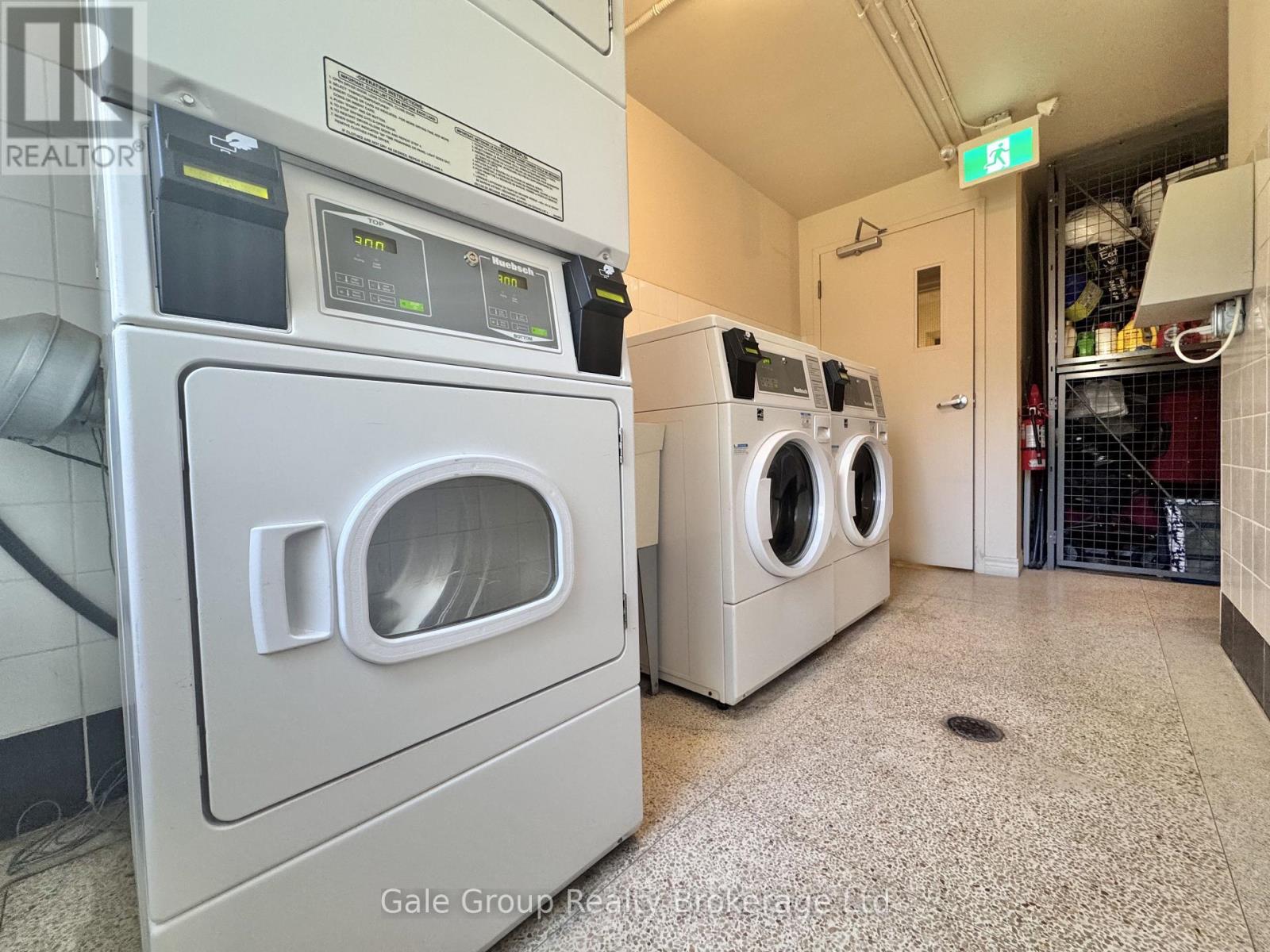 Unit 2 - 27 Paisley Boulevard, Mississauga (Cooksville), Ontario  L6A 1P3 - Photo 8 - W13584878