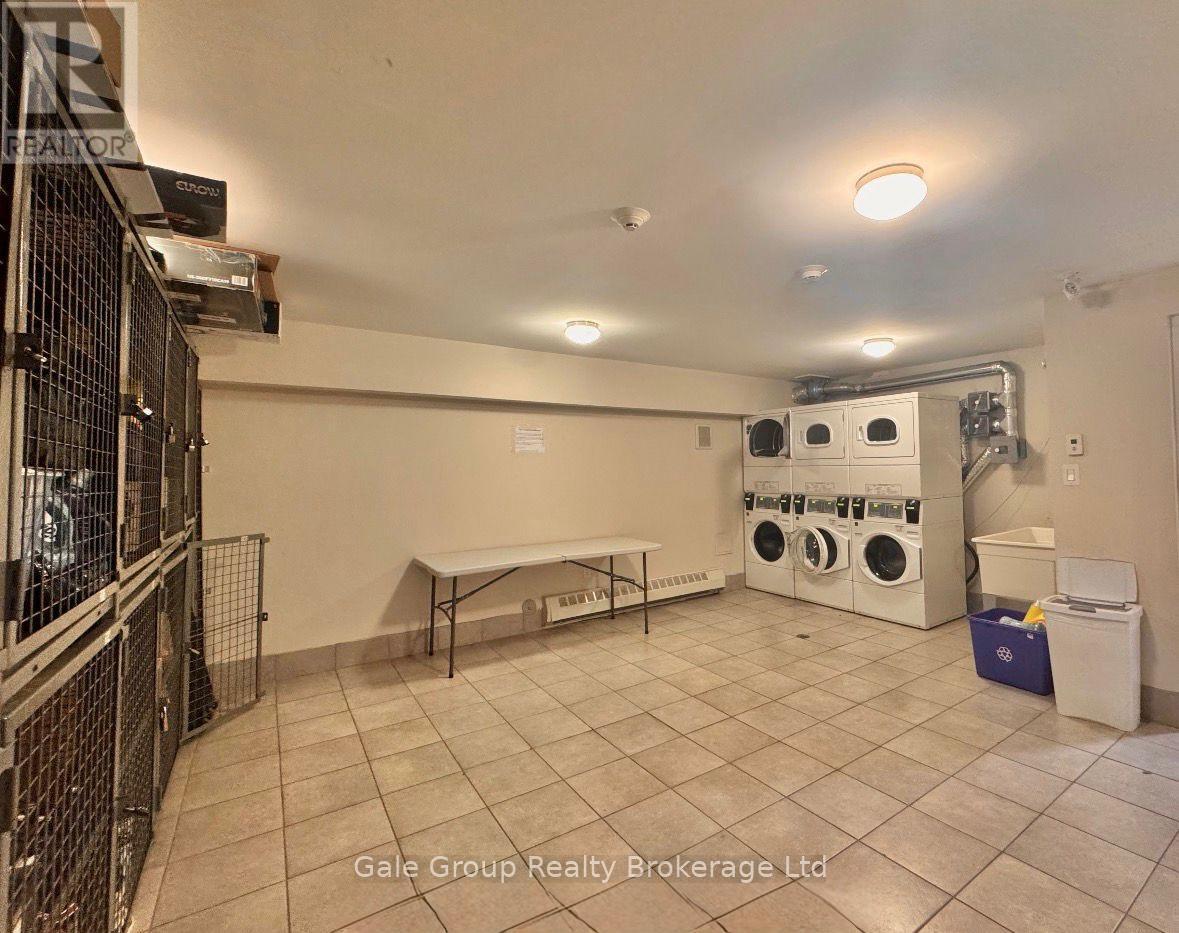 102 - 5 Paisley Boulevard E, Mississauga (Cooksville), Ontario  L6A 1P3 - Photo 5 - W13584902