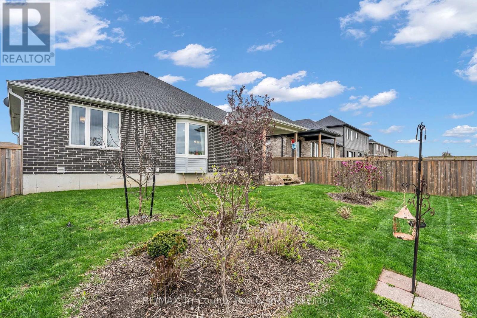 18 Crocus Avenue, Tillsonburg, Ontario  N4G 5S9 - Photo 33 - X13585182