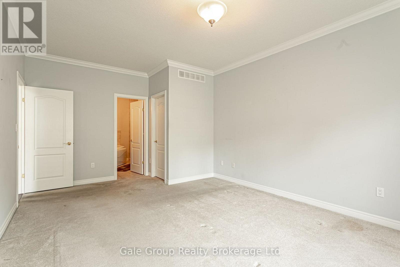 603 Fox Hollow Court, Woodstock (Woodstock - North), Ontario  N4T 1W3 - Photo 12 - X13588348