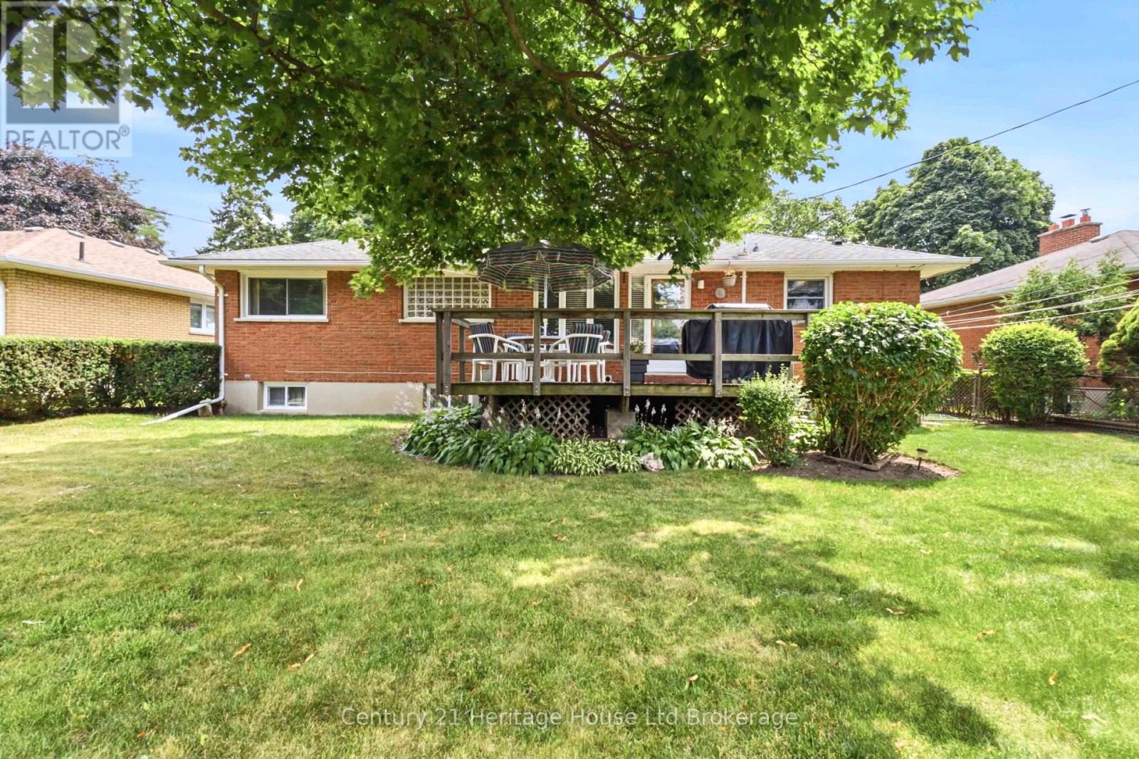 26 Deveron Crescent, London South (South T), Ontario  N5Z 4B1 - Photo 26 - X13591430