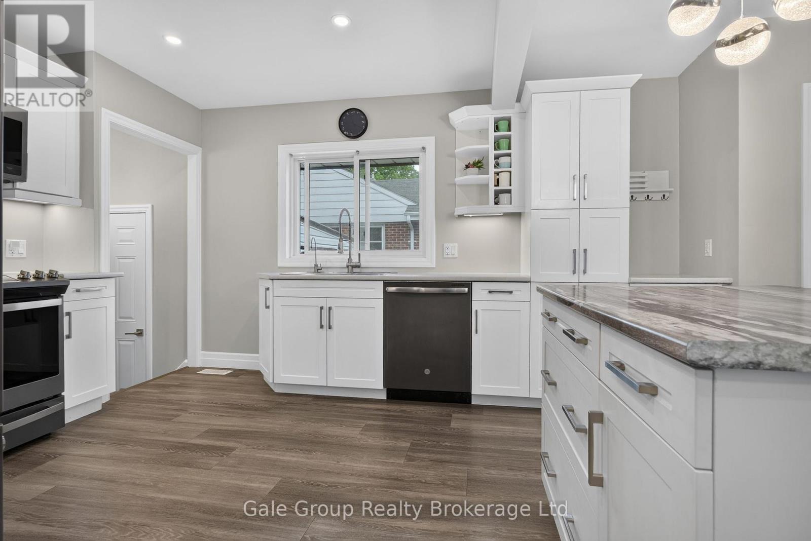 312 Leinster Street, Woodstock (Woodstock - North), Ontario  N4S 7E7 - Photo 5 - X13592012