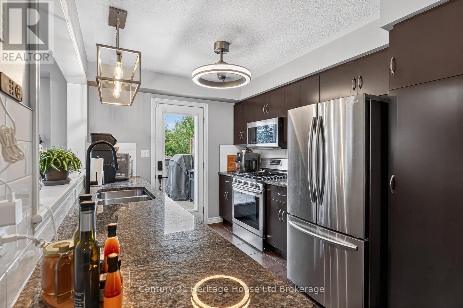 1180 Caen Avenue, Woodstock (Woodstock - North), Ontario  N4T 0G3 - Photo 10 - X13593060