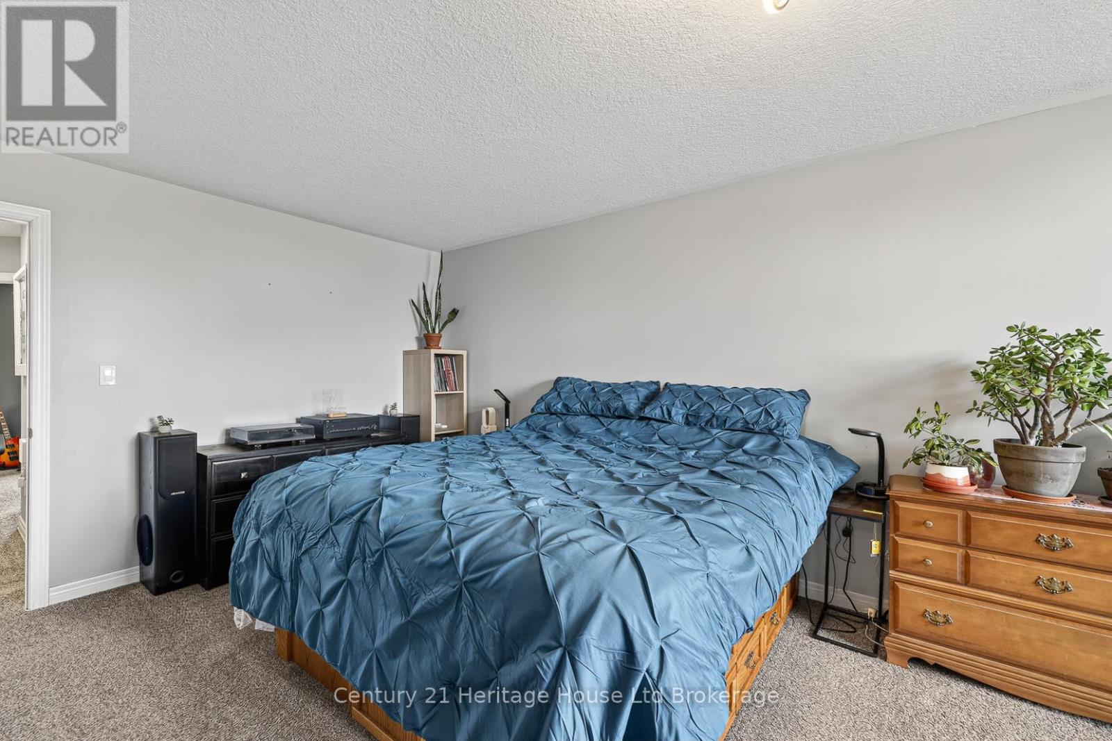1180 Caen Avenue, Woodstock (Woodstock - North), Ontario  N4T 0G3 - Photo 15 - X13593060