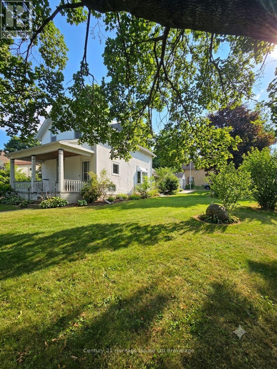 152 Charles Street E, Ingersoll (Ingersoll - South), Ontario  N5C 1K2 - Photo 3 - X13593890