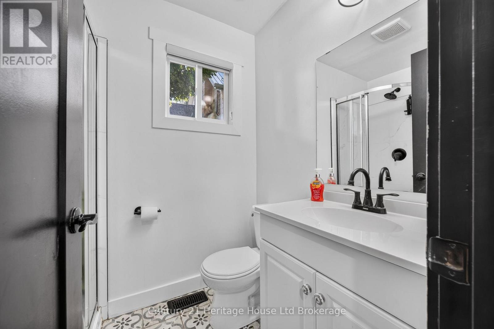 10 Pearl Street, Tillsonburg, Ontario  N4G 1L3 - Photo 13 - X13593980