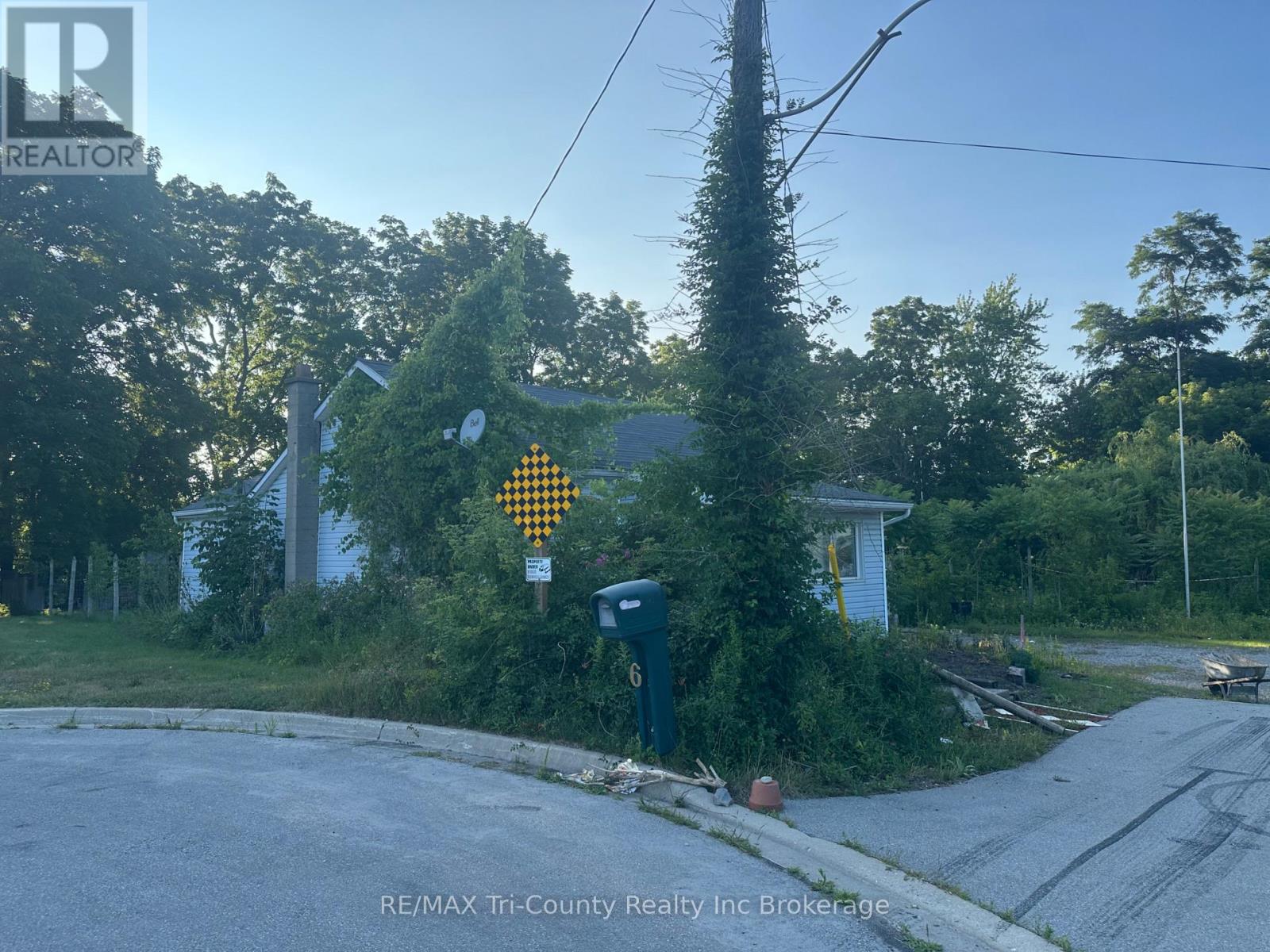 6 Pearl Street, St. Thomas, Ontario  N5P 2N8 - Photo 12 - X13597086