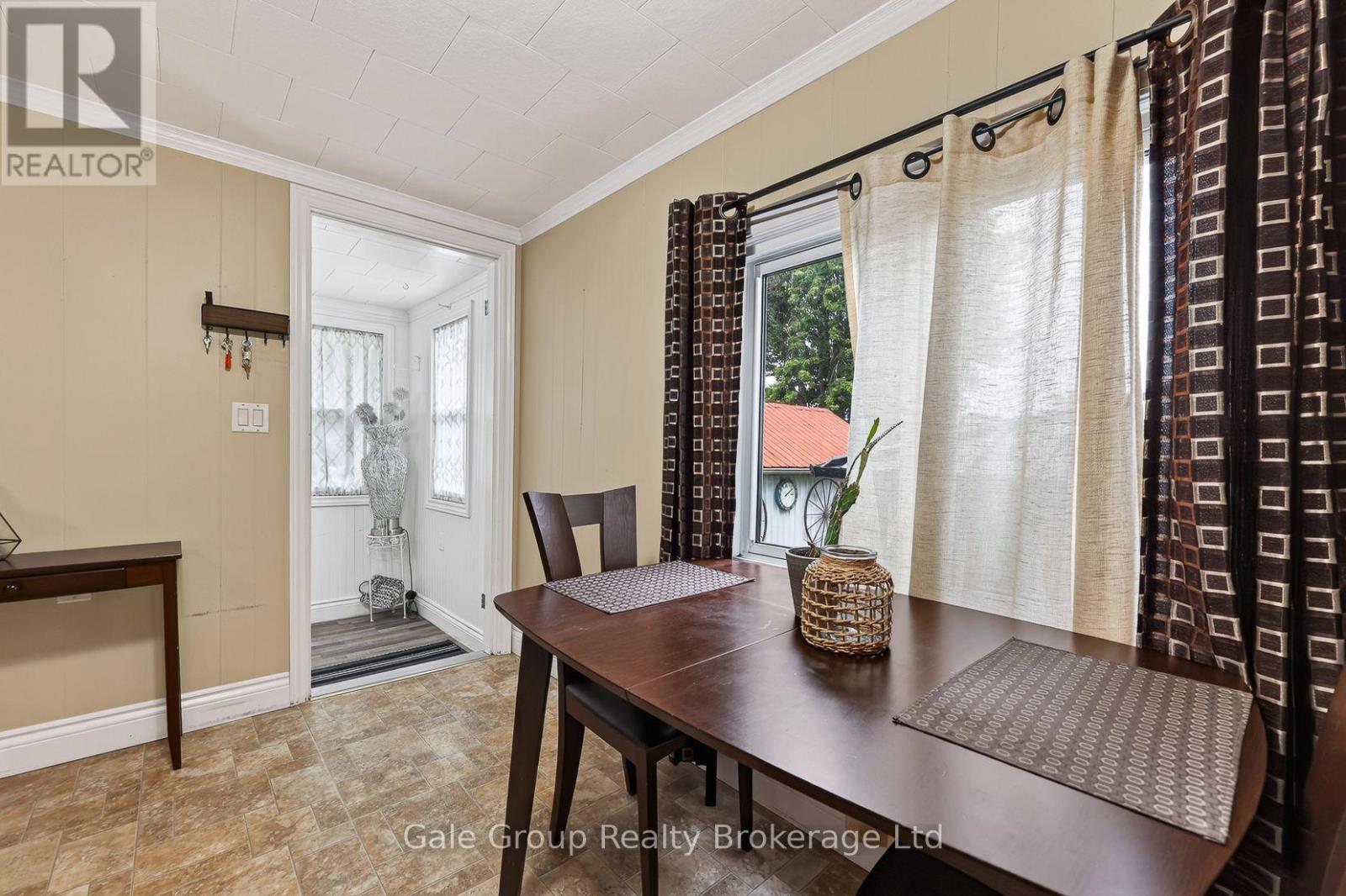 46 Blandford Street, Woodstock (Woodstock - North), Ontario  N4S 7H6 - Photo 6 - X13601032