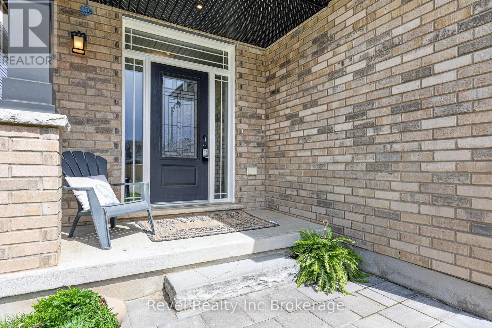 32 Sutherland Crescent, Ingersoll (Ingersoll - South), Ontario  N5C 0E3 - Photo 2 - X13604734
