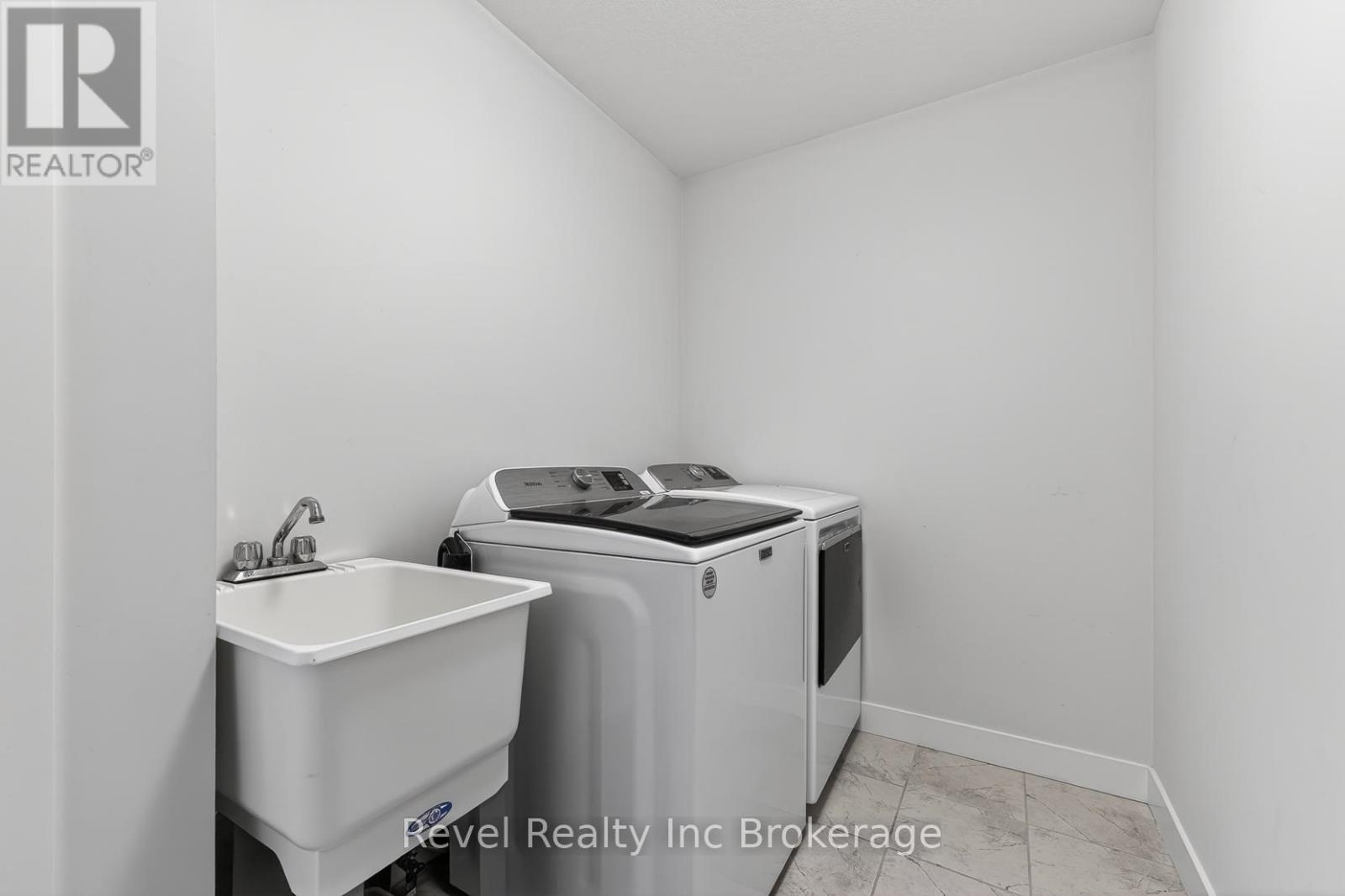 32 Sutherland Crescent, Ingersoll (Ingersoll - South), Ontario  N5C 0E3 - Photo 20 - X13604734