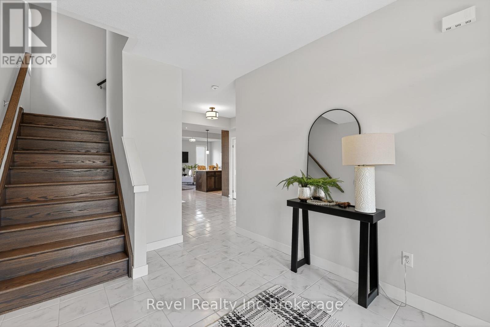 32 Sutherland Crescent, Ingersoll (Ingersoll - South), Ontario  N5C 0E3 - Photo 4 - X13604734