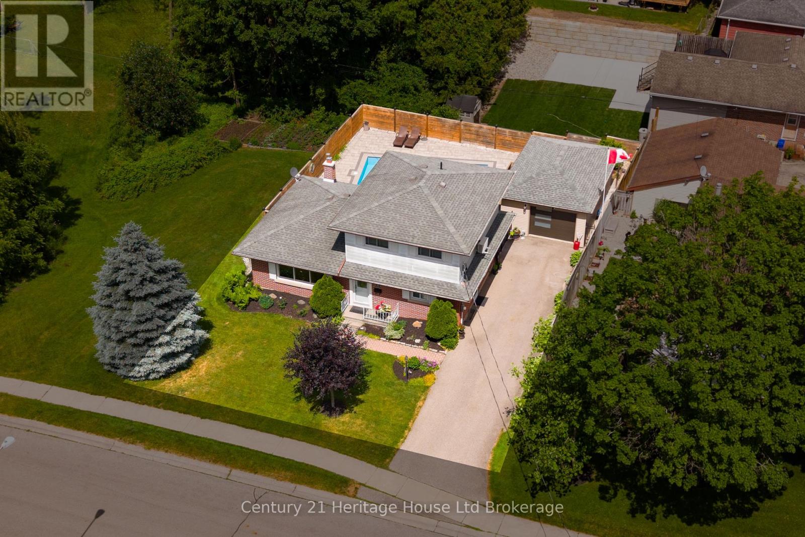 462 Rivercrest Drive, Woodstock (Woodstock - North), Ontario  N4S 5W6 - Photo 5 - X13608394
