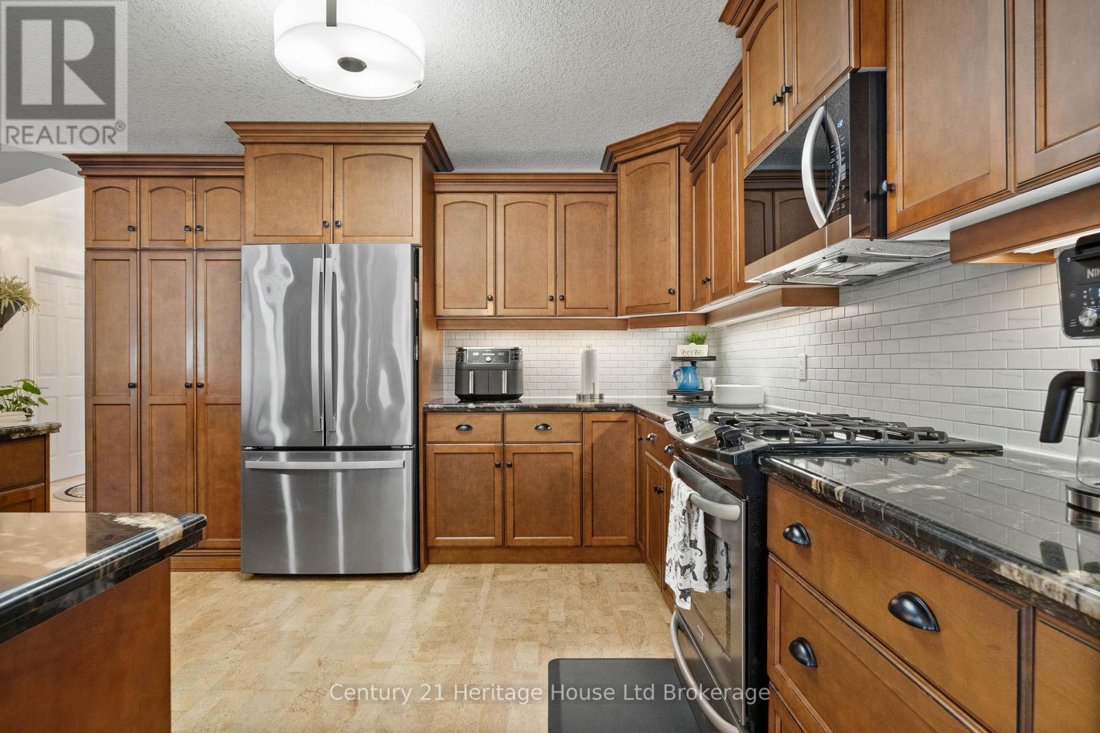 150 Forestway Trail, Woodstock (Woodstock - South), Ontario  N4S 9A7 - Photo 11 - X13608858