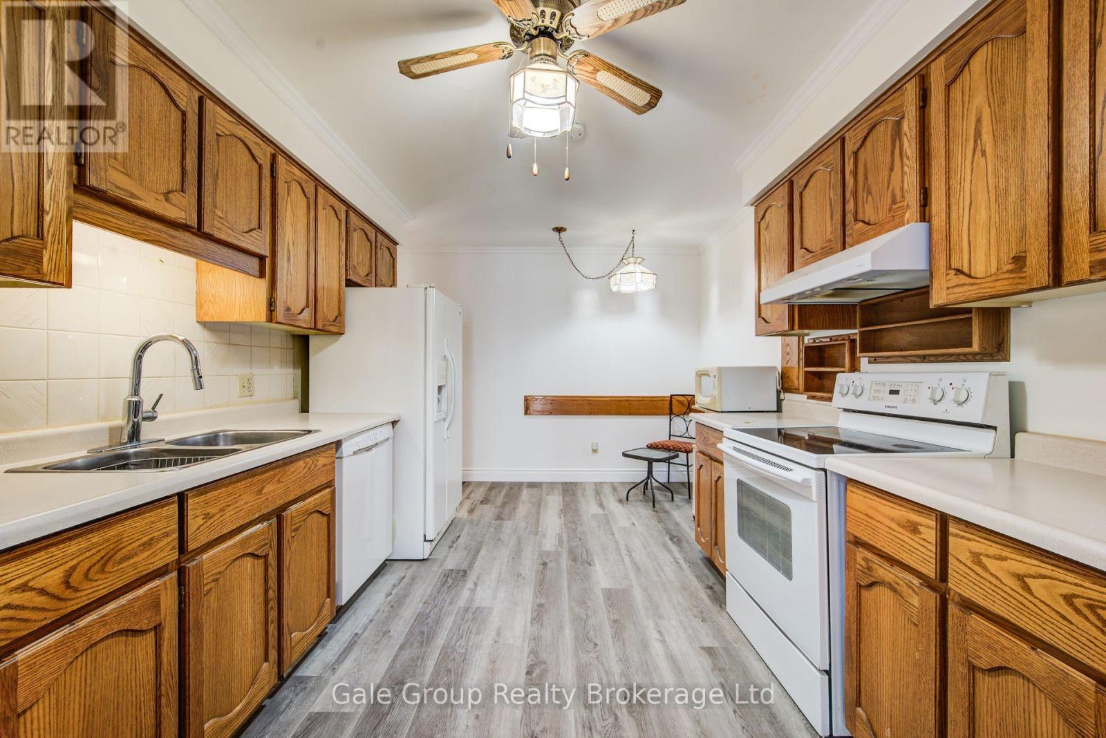575 Springbank Avenue N, Woodstock (Woodstock - North), Ontario  N4T 1H5 - Photo 8 - X13609980