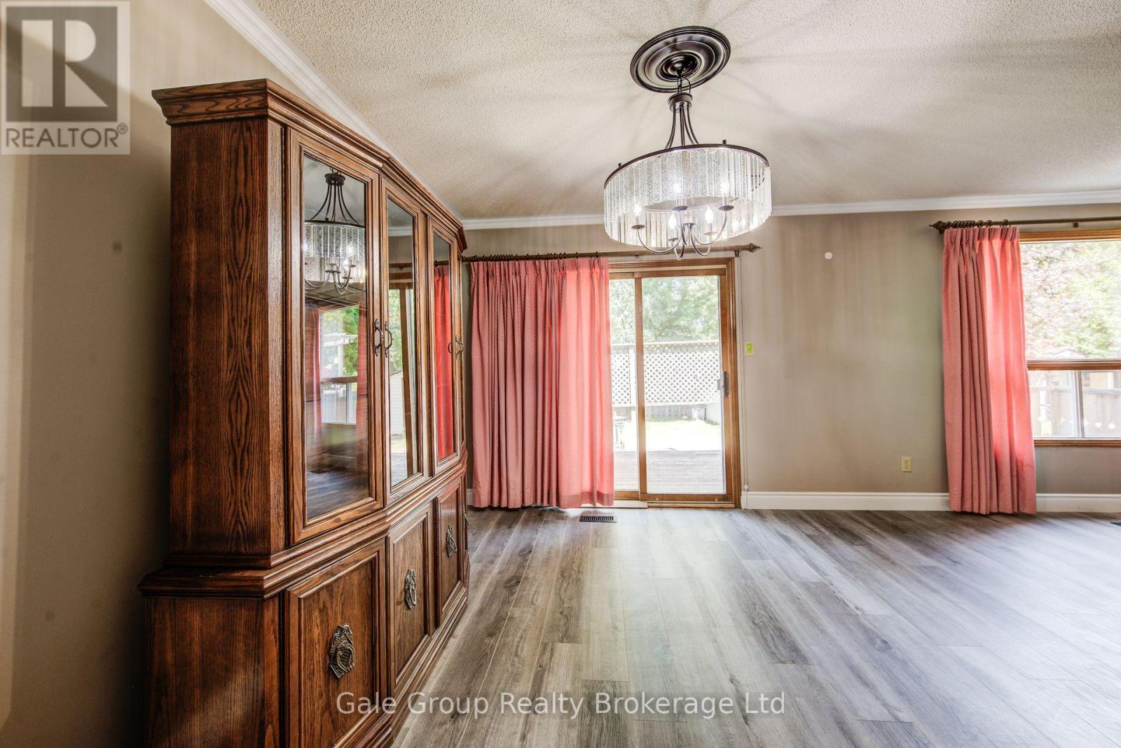 575 Springbank Avenue N, Woodstock (Woodstock - North), Ontario  N4T 1H5 - Photo 9 - X13609980