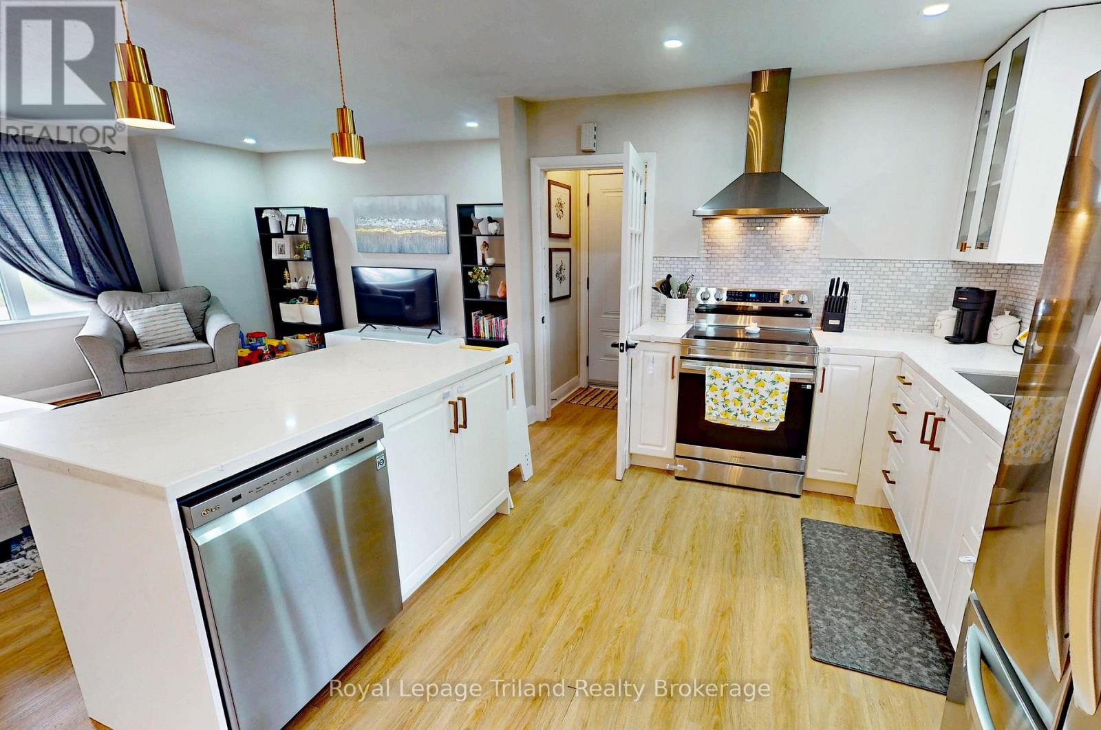 8 Dougall Street, South-West Oxford (Dorland Subdivision), Ontario  N4S 7V6 - Photo 10 - X13610534