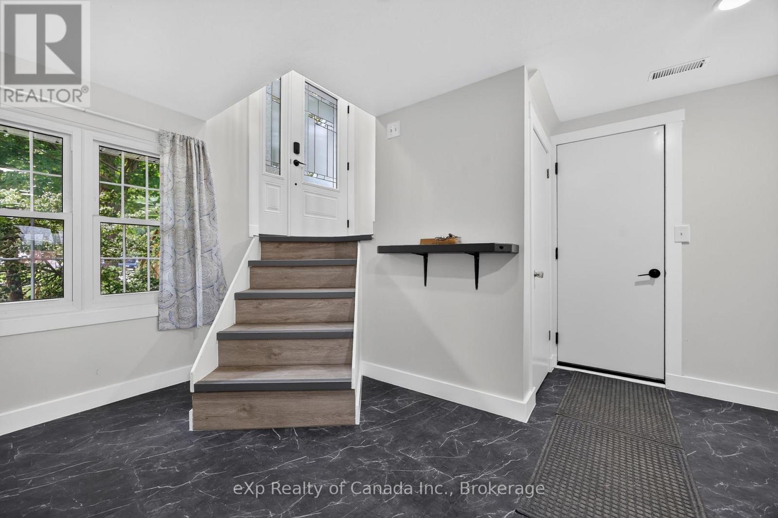 18 Queen Street W, Norwich (Otterville), Ontario  N0J 1R0 - Photo 19 - X13610940