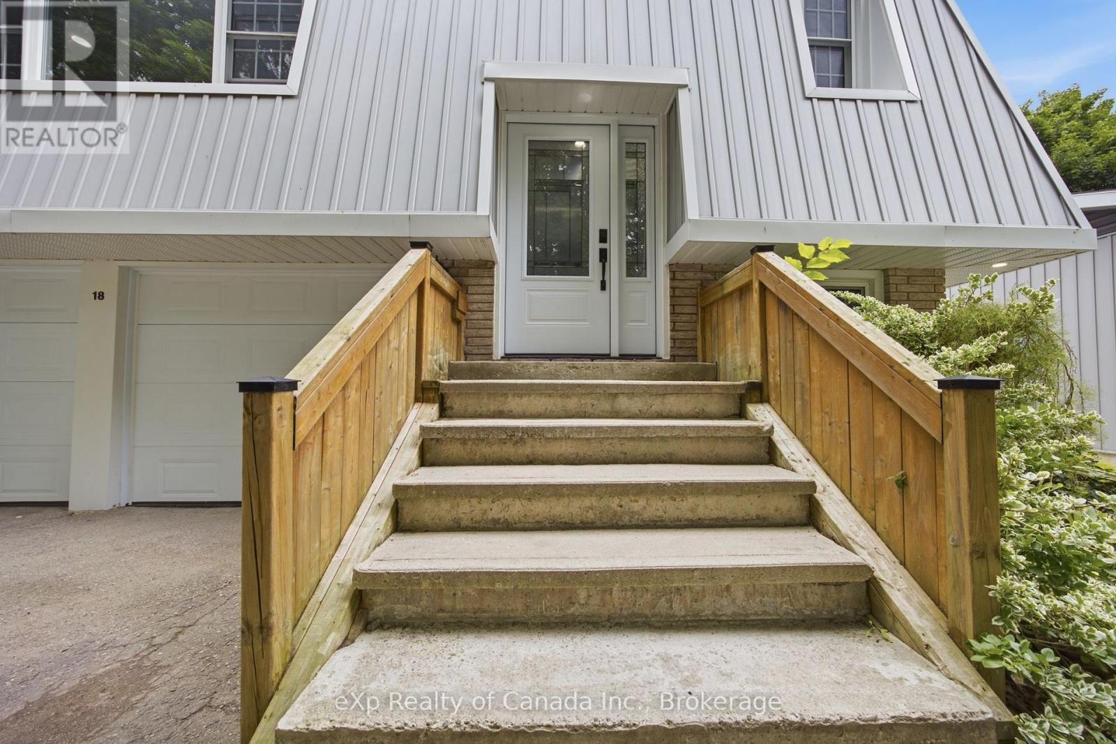 18 Queen Street W, Norwich (Otterville), Ontario  N0J 1R0 - Photo 3 - X13610940
