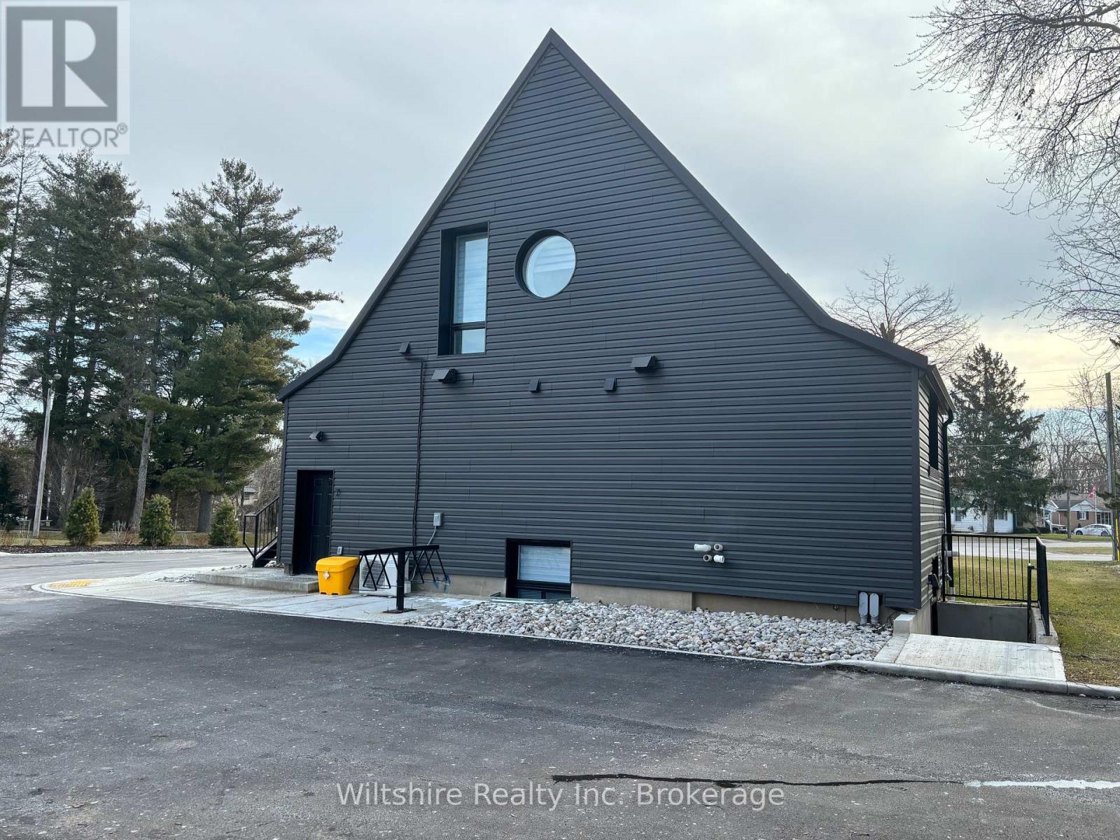 3 - 14 Glendale Drive, Tillsonburg, Ontario  N4G 1J2 - Photo 8 - X13611376