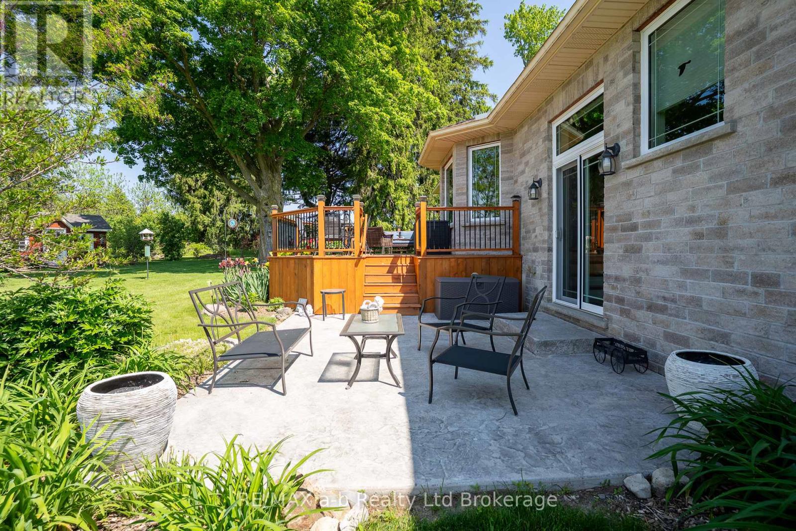 261 Middle Townline Road, Brant (Burford), Ontario  N0E 1E0 - Photo 11 - X13612238
