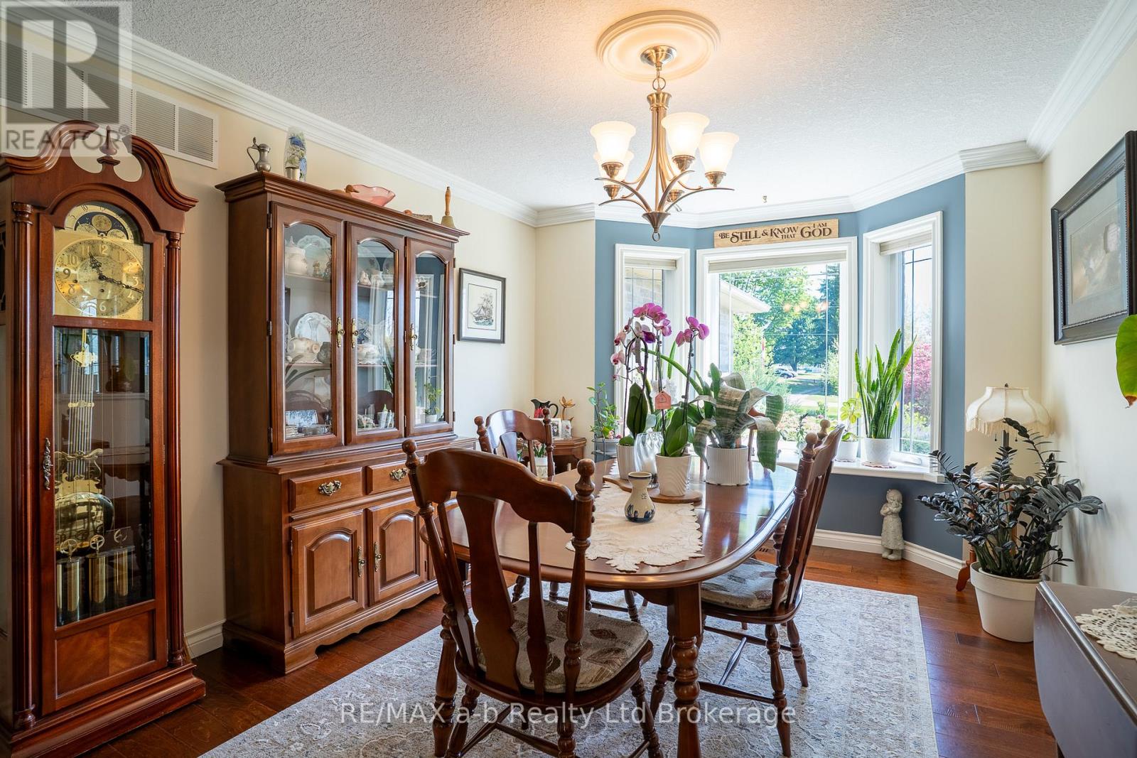261 Middle Townline Road, Brant (Burford), Ontario  N0E 1E0 - Photo 16 - X13612238