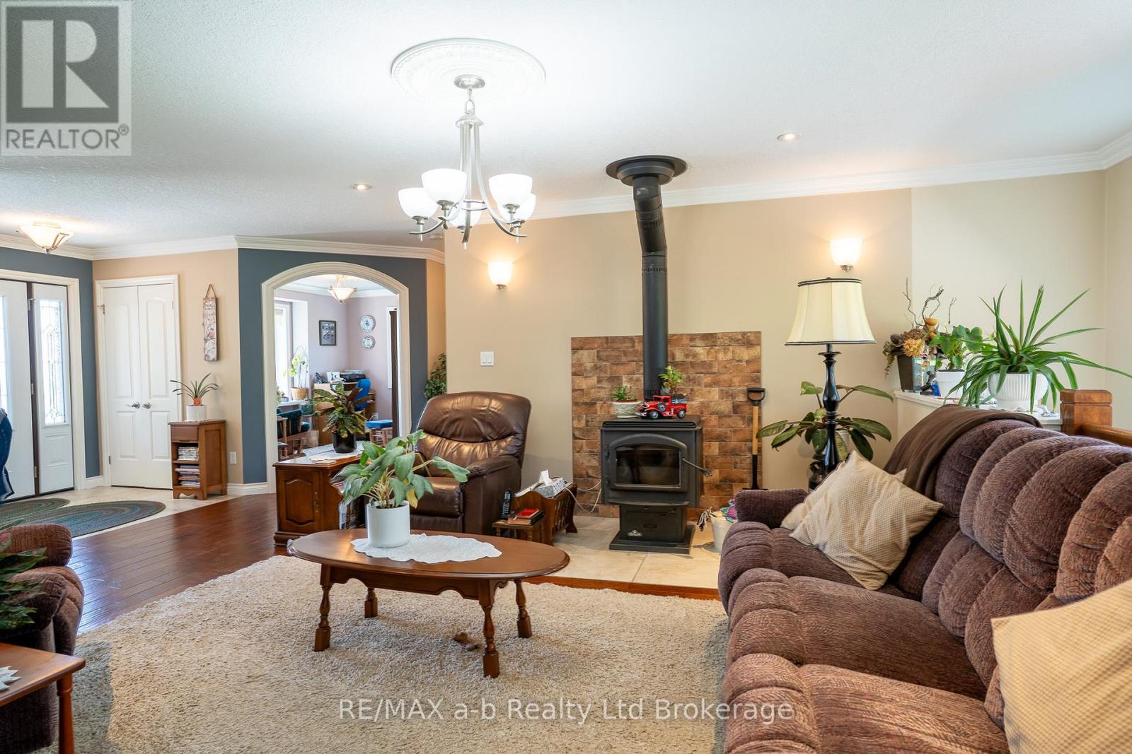 261 Middle Townline Road, Brant (Burford), Ontario  N0E 1E0 - Photo 20 - X13612238